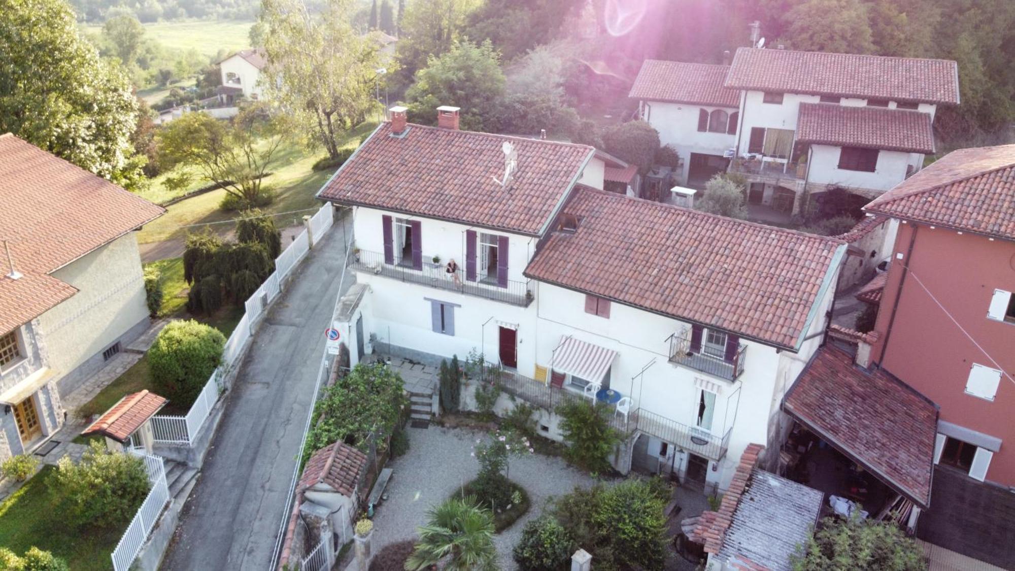 La Casa Di Pietro Hotel Cerrione Exterior foto